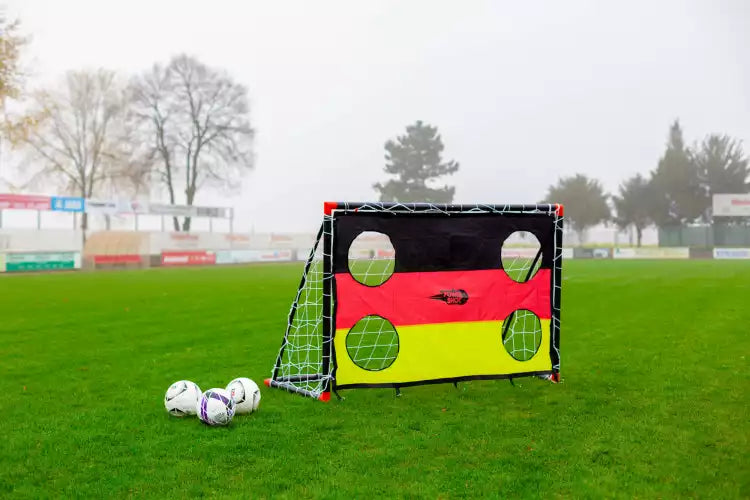 Fußballtor (1,8 x 1,2m - uPVC) + Schusswand