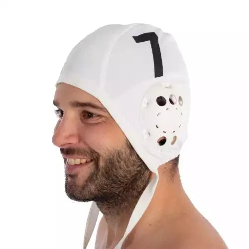 Satz mit 13 Junior-Wasserball-Kappen