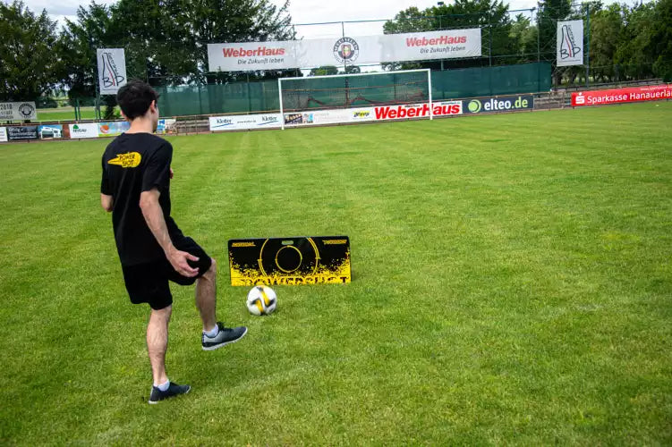Fußball-Rückprallbrett 1m x 0,40m