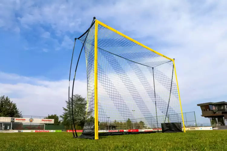 Selbstbeschwerendes Quickfire-Fußballtor - 3m x 2m