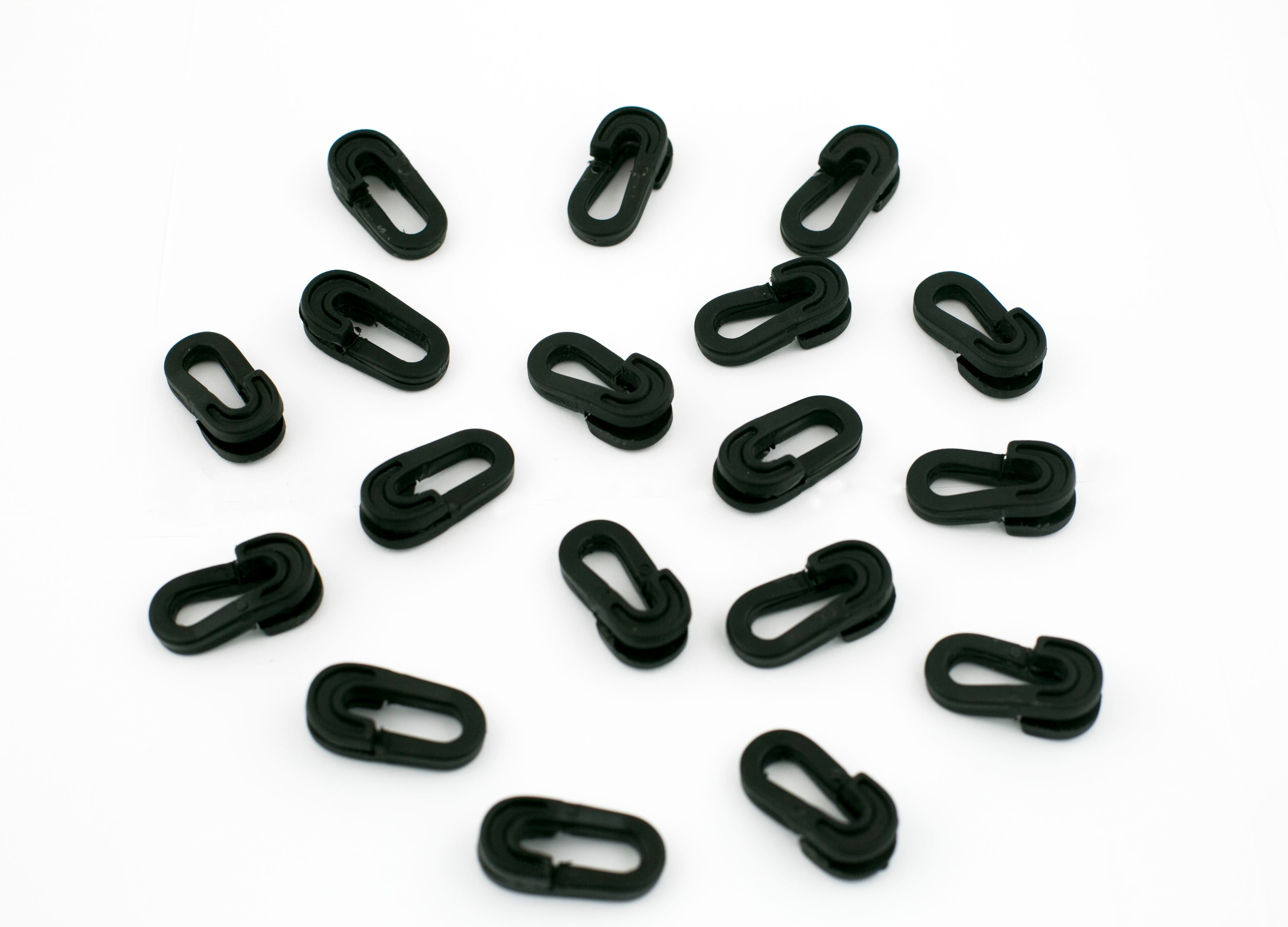 Set aus 40 schwarzen Netzclips