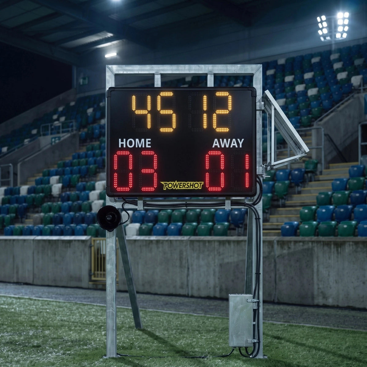Innovatief scorebord voor buitenvoetbal – 110cm x 70cm x 7cm