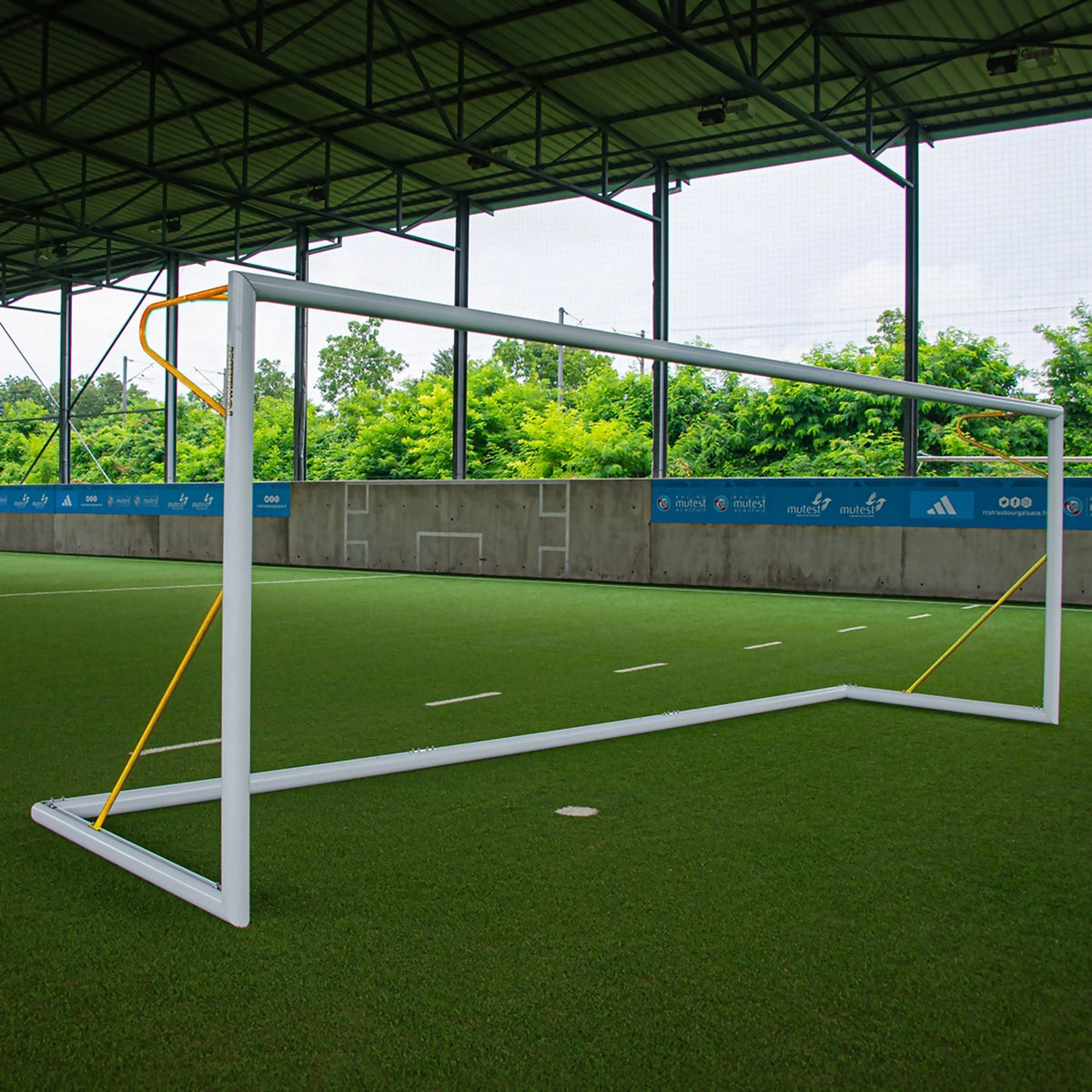 Transportable professional 11-a-side football goal aluminium - 7.32 m x 2.44 m Powershot
