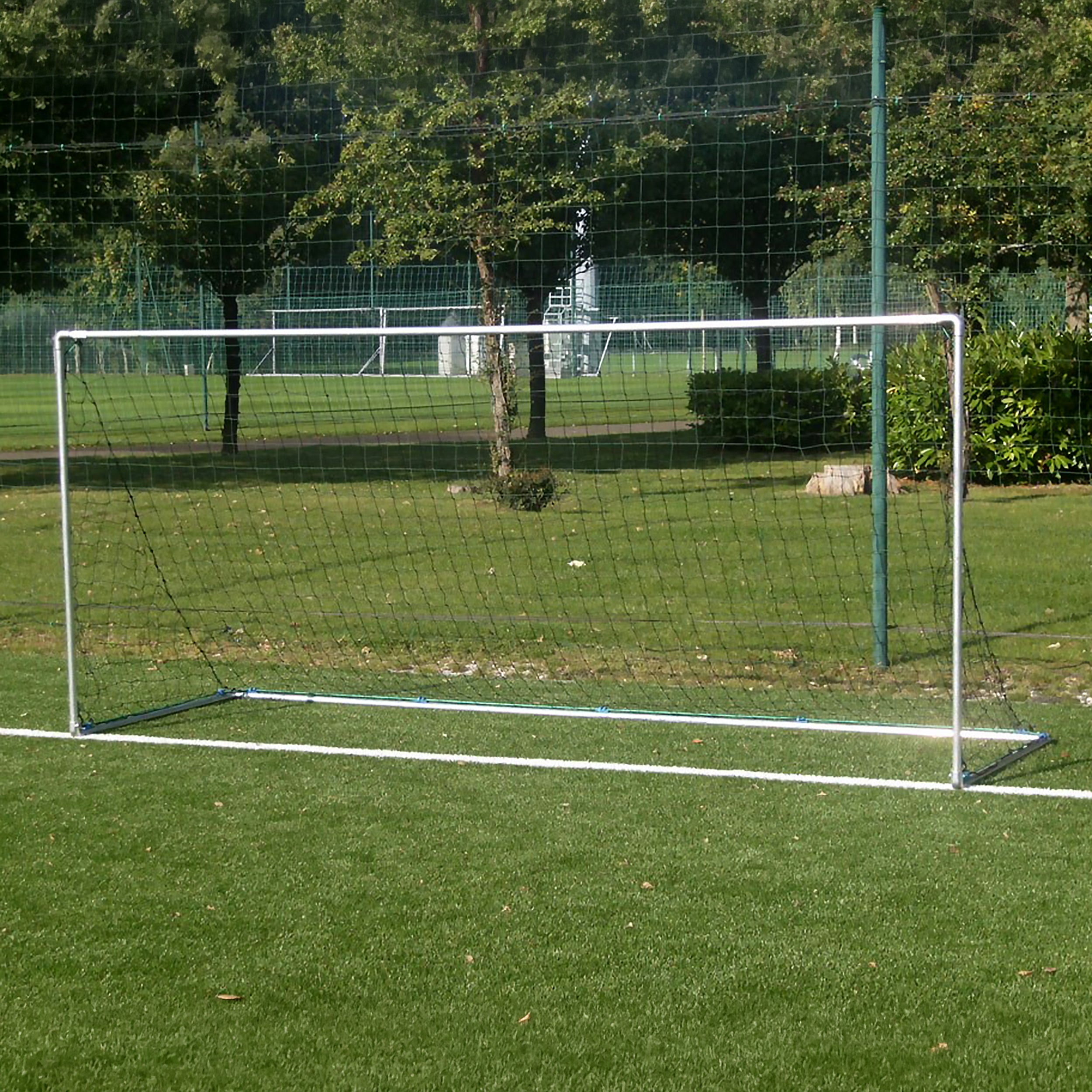 Paar umkehrbare Tore - 2 Größen in 1!