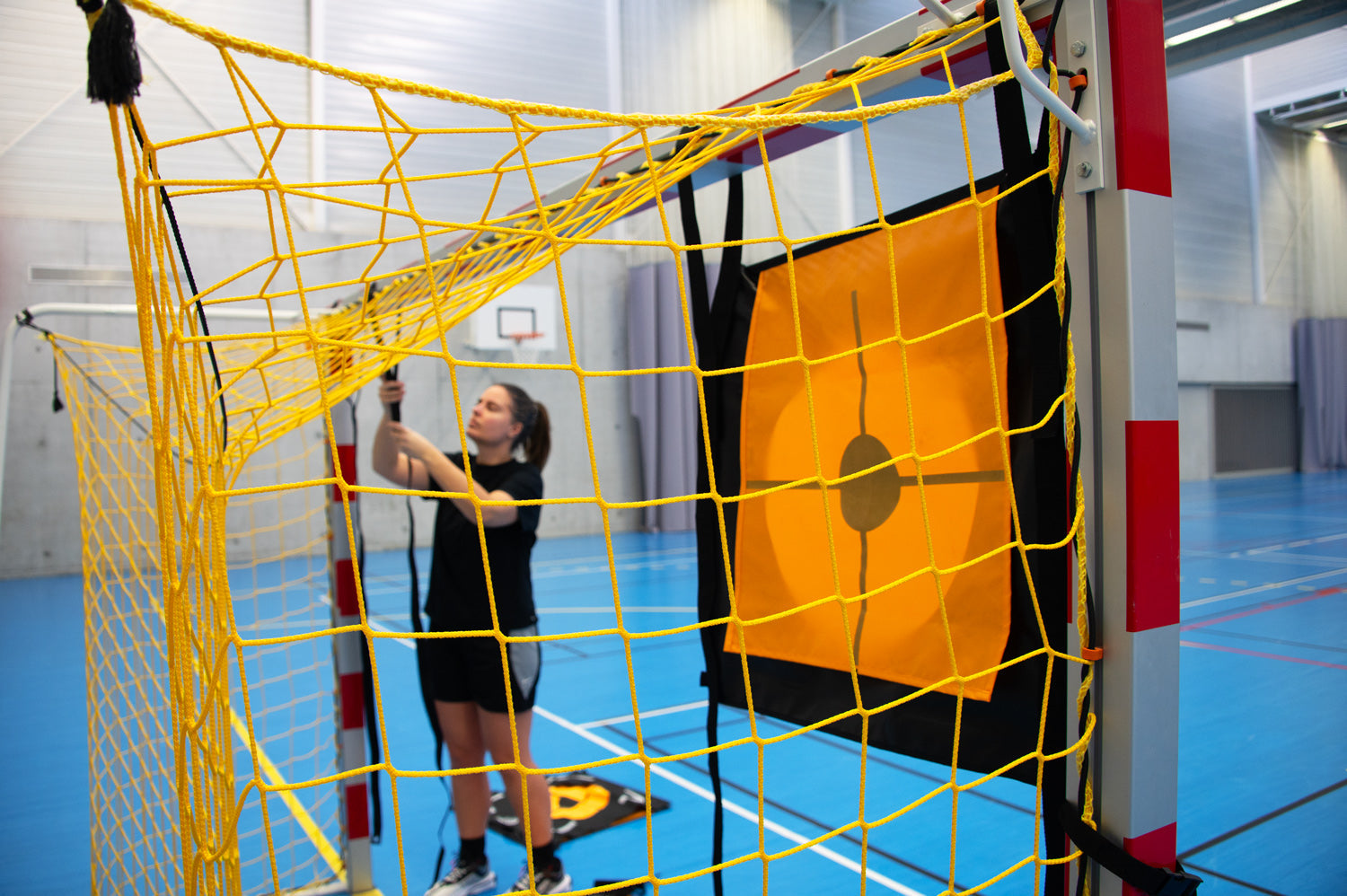 Lot von 2 Paar Handballzielscheiben