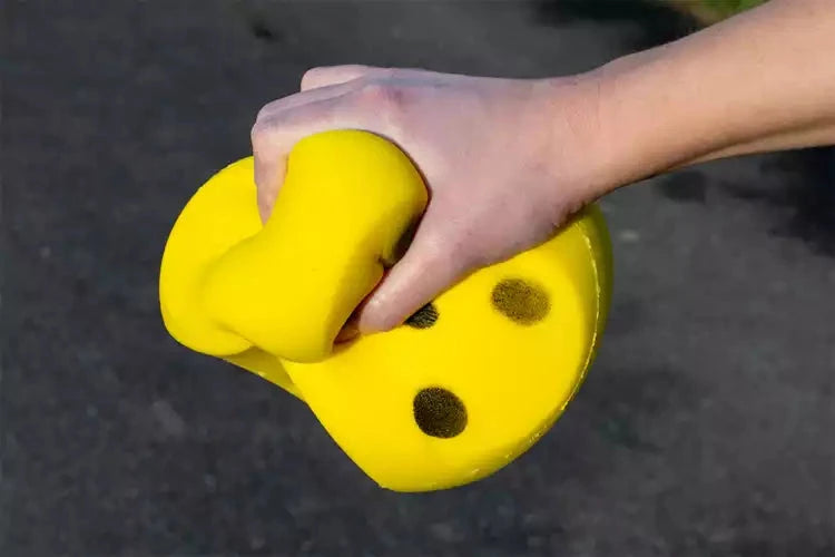 Riesenwürfel aus Schaumstoff
