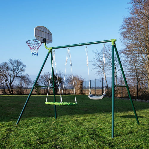 Zwei-Geräte-Schaukel mit Basketballkorb
