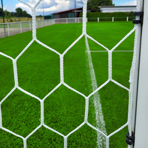 Fussballtornetz mit wabenförmiger Maschenweite 4mm
