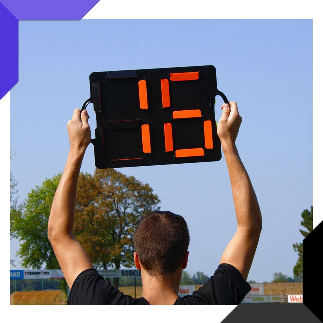 photo Top-Ausrüstung für Fußballtrainer und Schiedsrichter