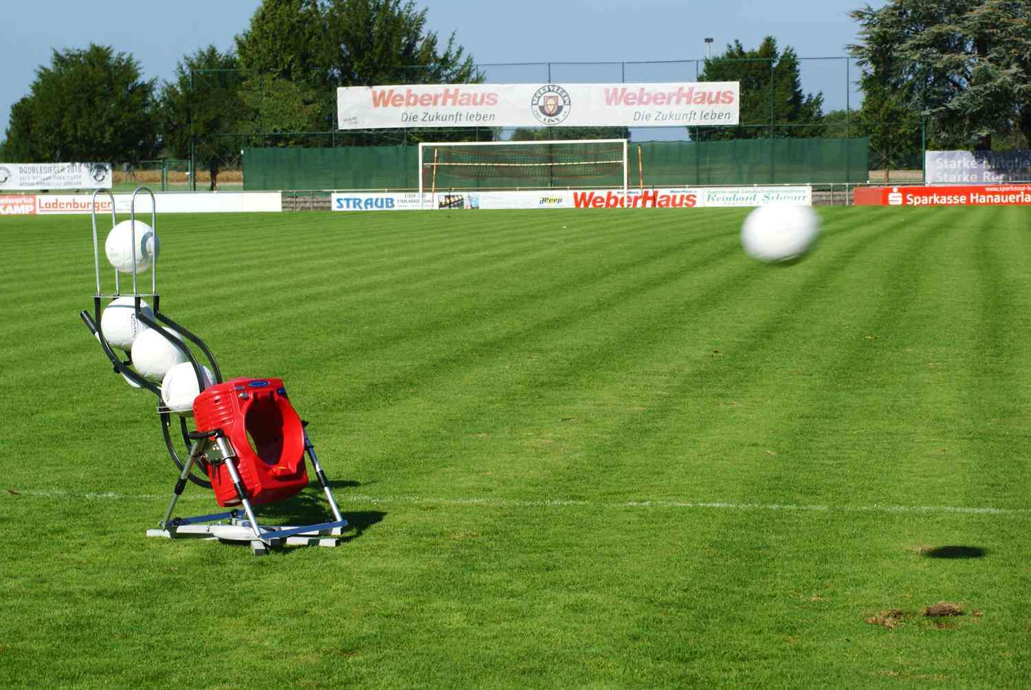 photo Ballschussmaschine Fussball
