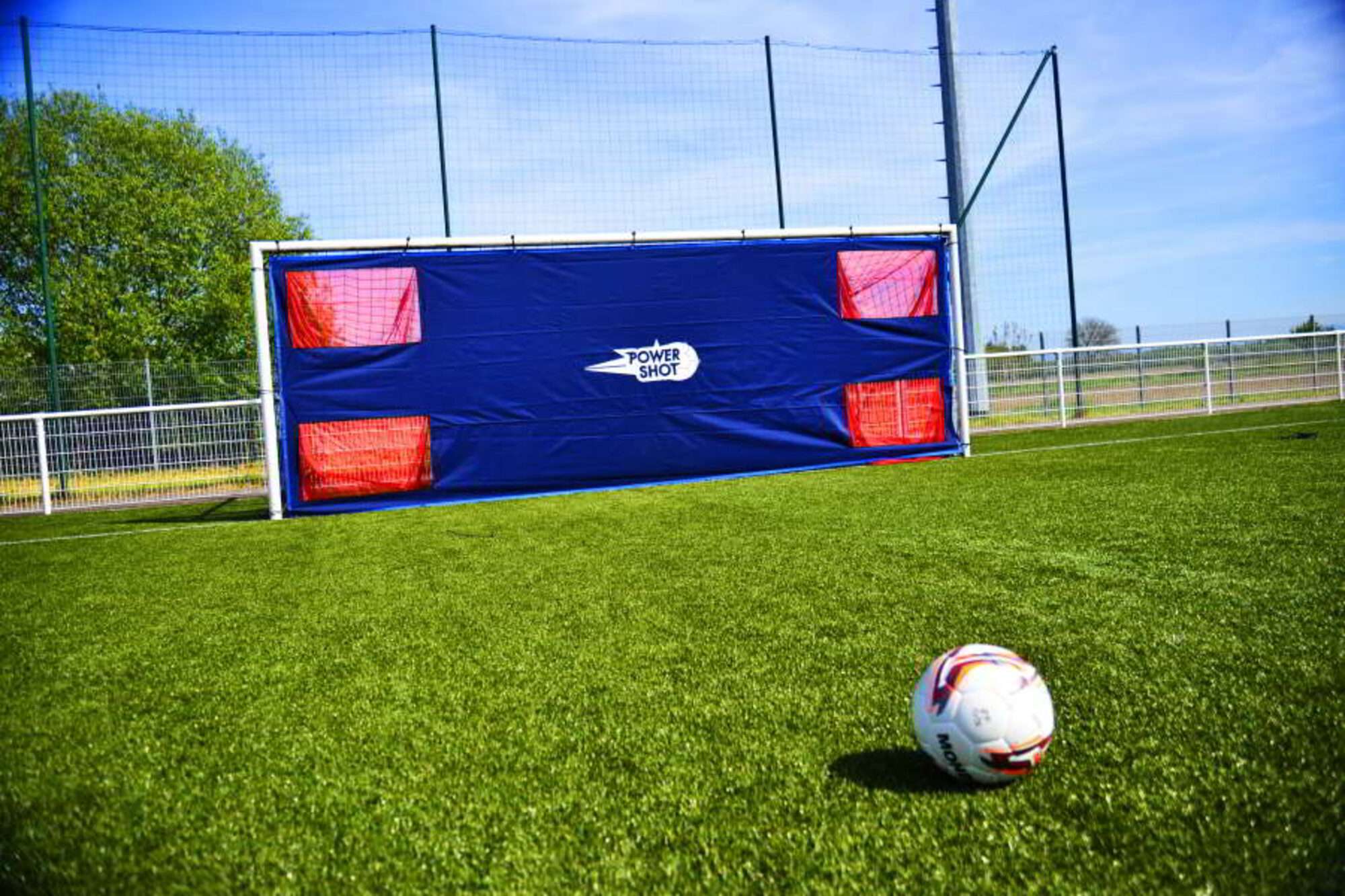 Image du produit : POWERSHOT®  Fußball - Torwand 6 x 2,1 m - EXTREM REISFEST