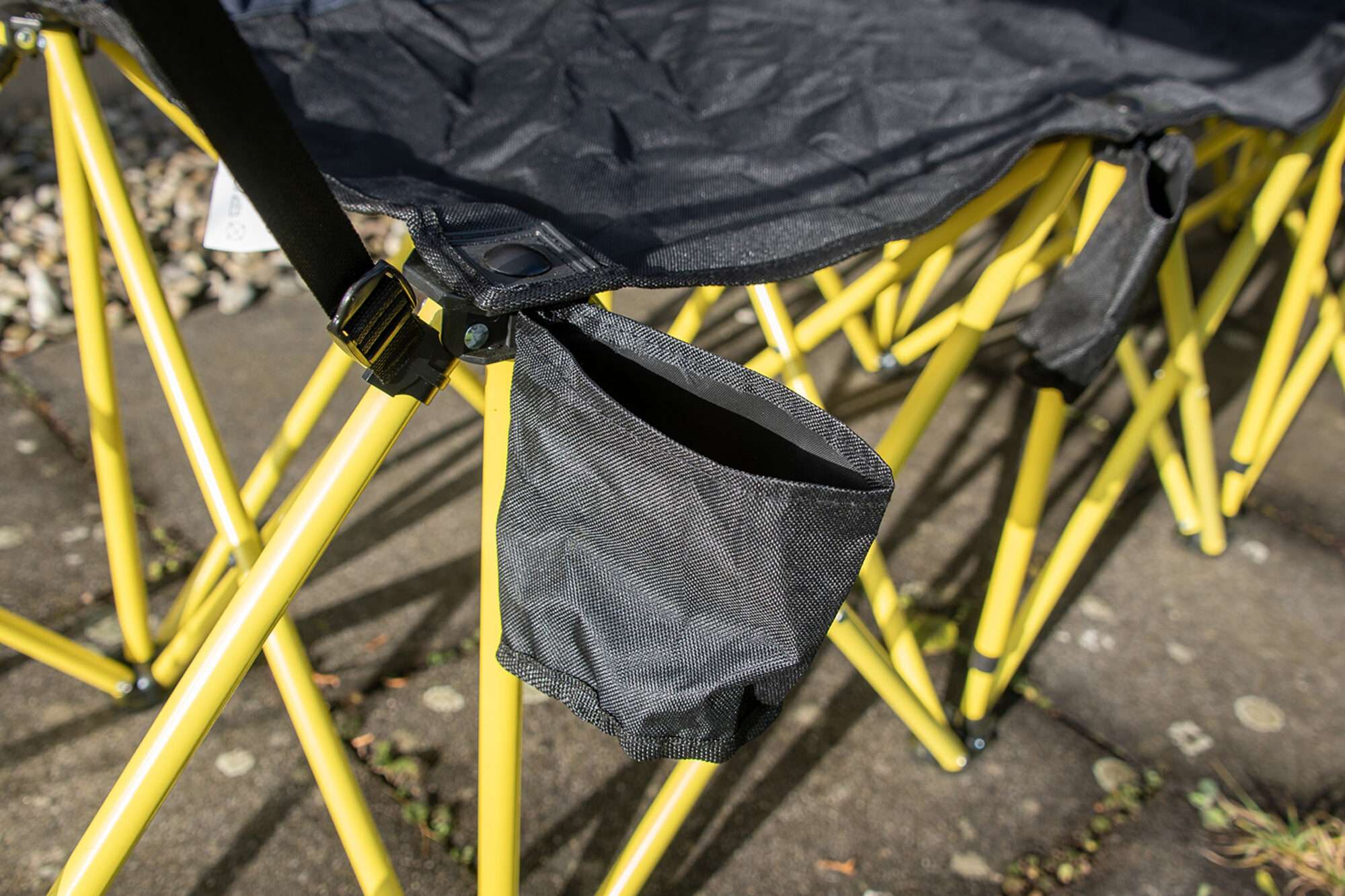 Image du produit : Überdachte faltbare Bank mit 6 Plätzen