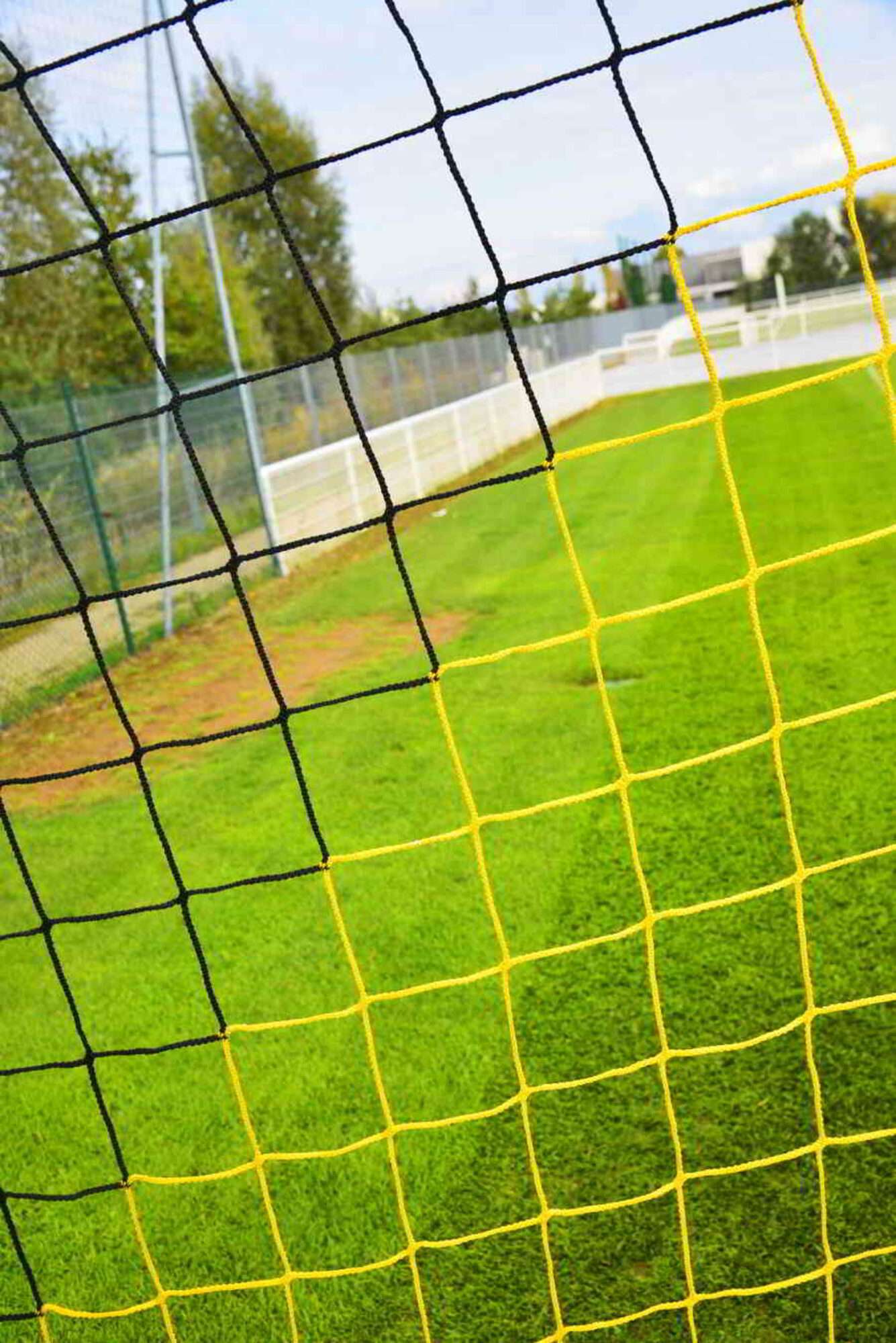 Image du produit : Fußballnetz - 6 x 2,1 m - Schwarz UND Gelb
