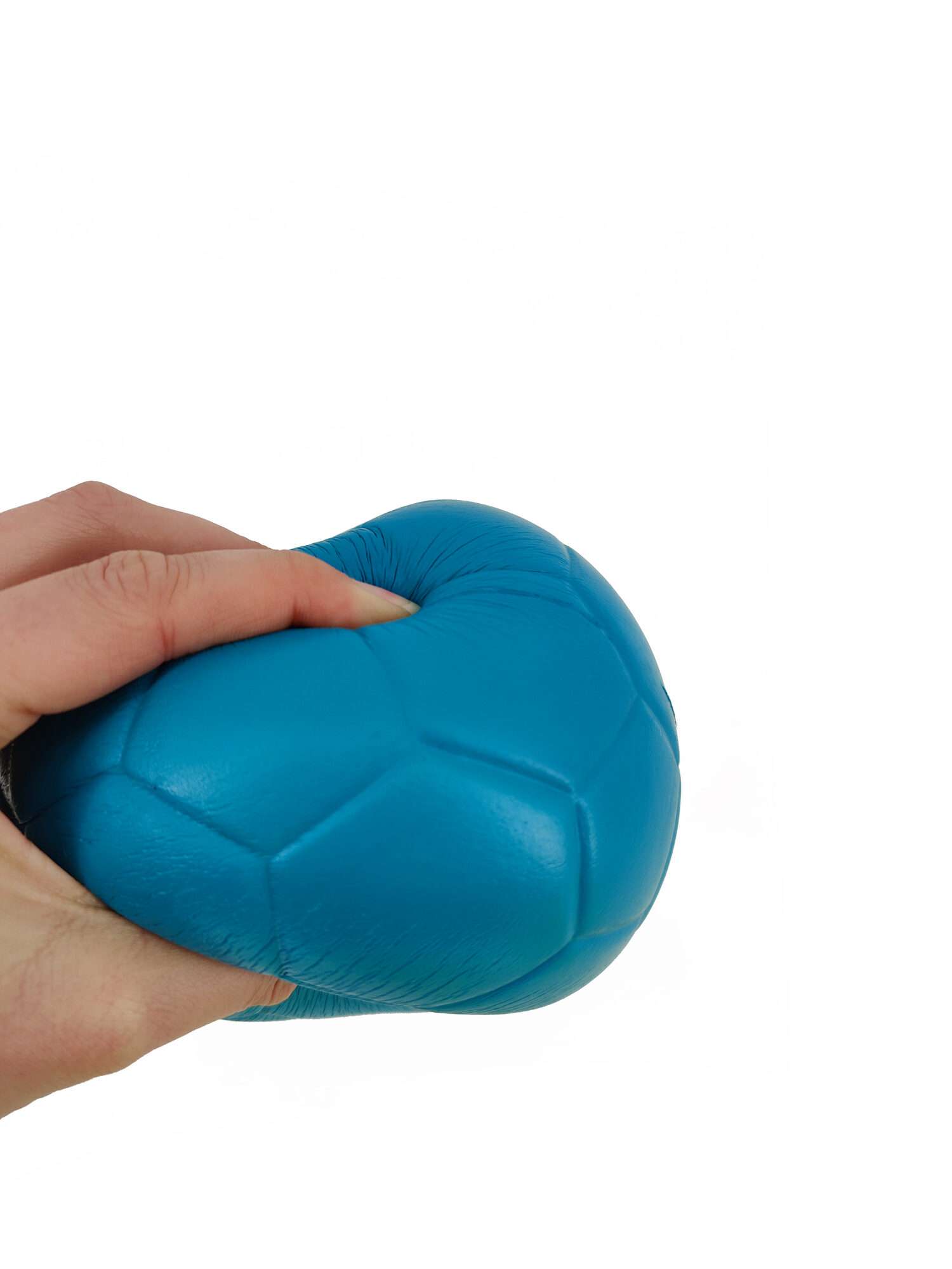 Image du produit : Schaumstoff-Fußball 14 cm - Farbe nach Wahl! 