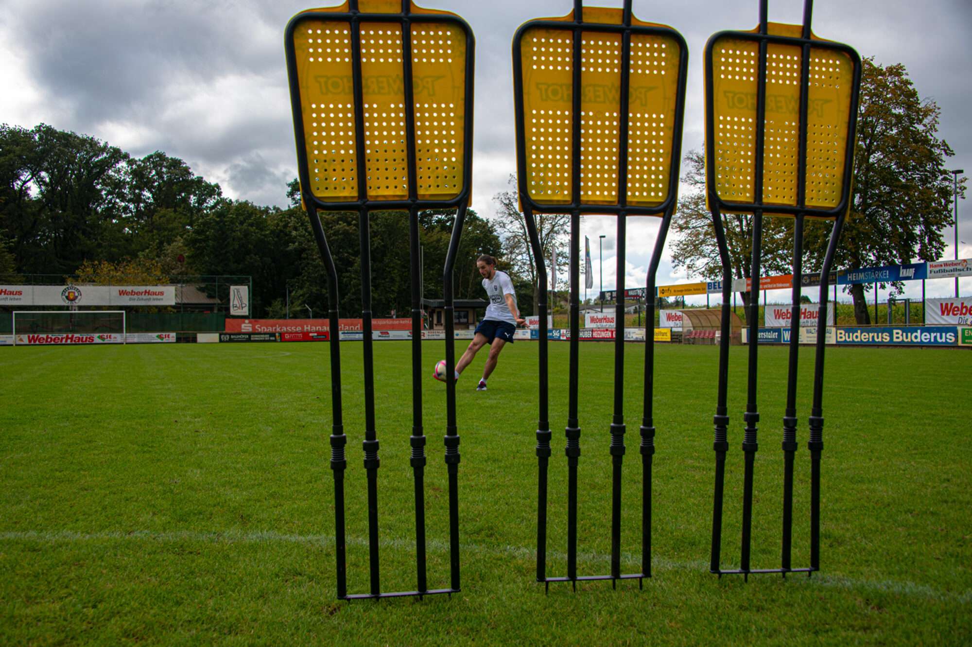 Image du produit : 3er-Set Defensivpuppen aus Stahl 