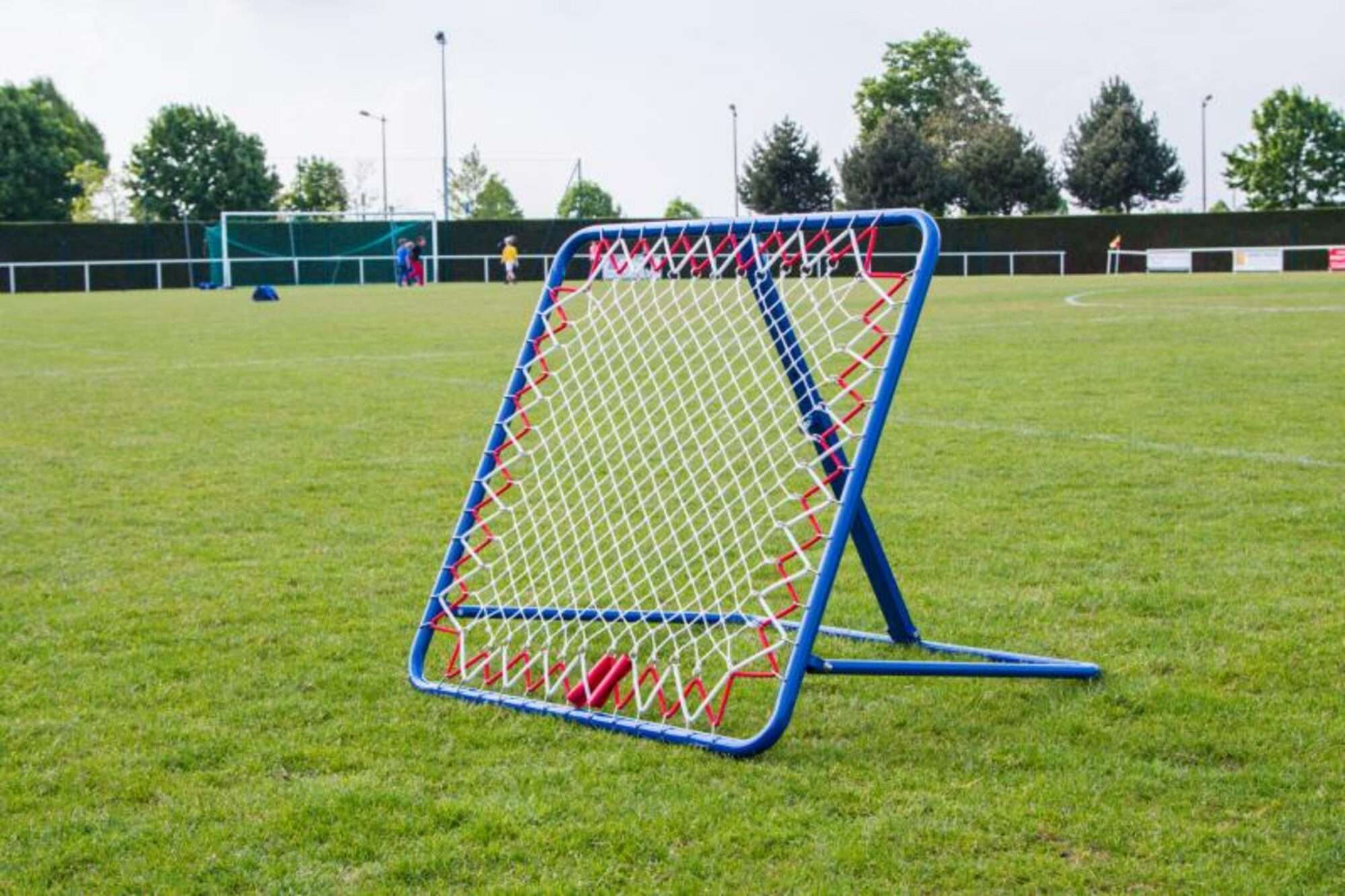 Image du produit : Rebounder Fussball / Tchouckball - offizielle Größe - 100 x 100 cm