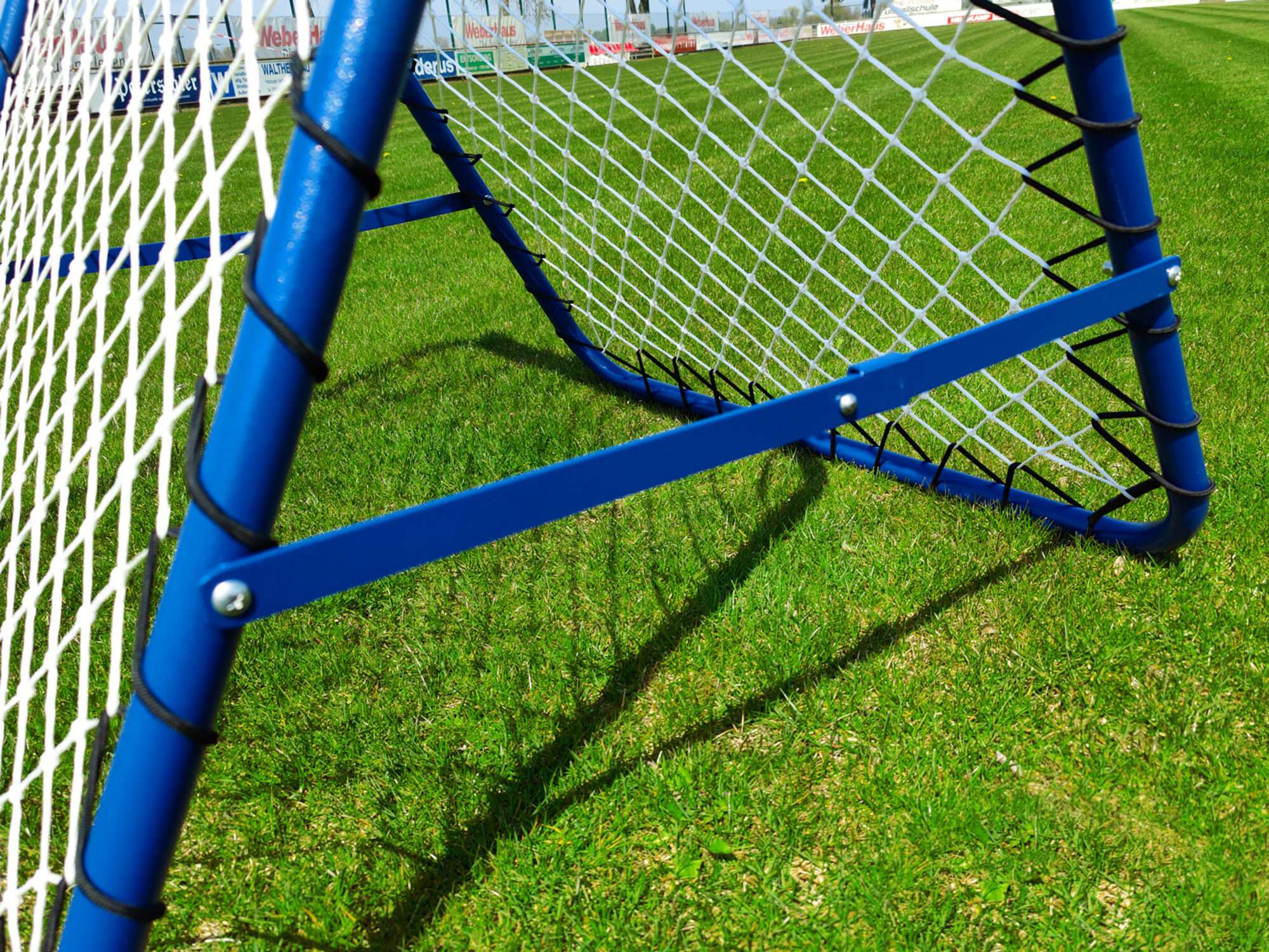 Image du produit : Rebounder Fussball DOPPELSEITIG - 100 x 100cm - Fussball Trainingszubehör