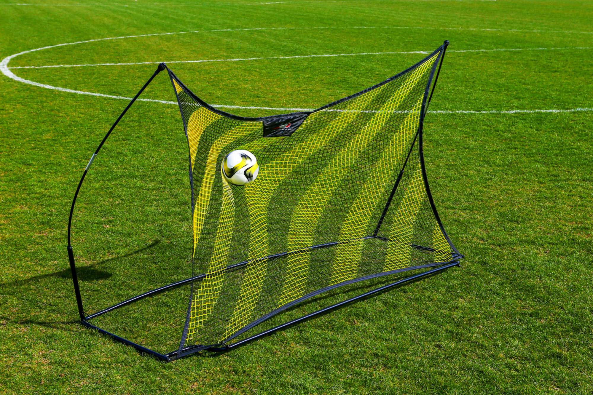 Image du produit : Rückprallnetz 240 x 150cm - Ideal zum Fußballspielen