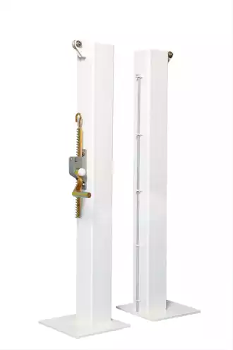 Weiße Indoor Tennispfosten quadratisch 100 x 100mm