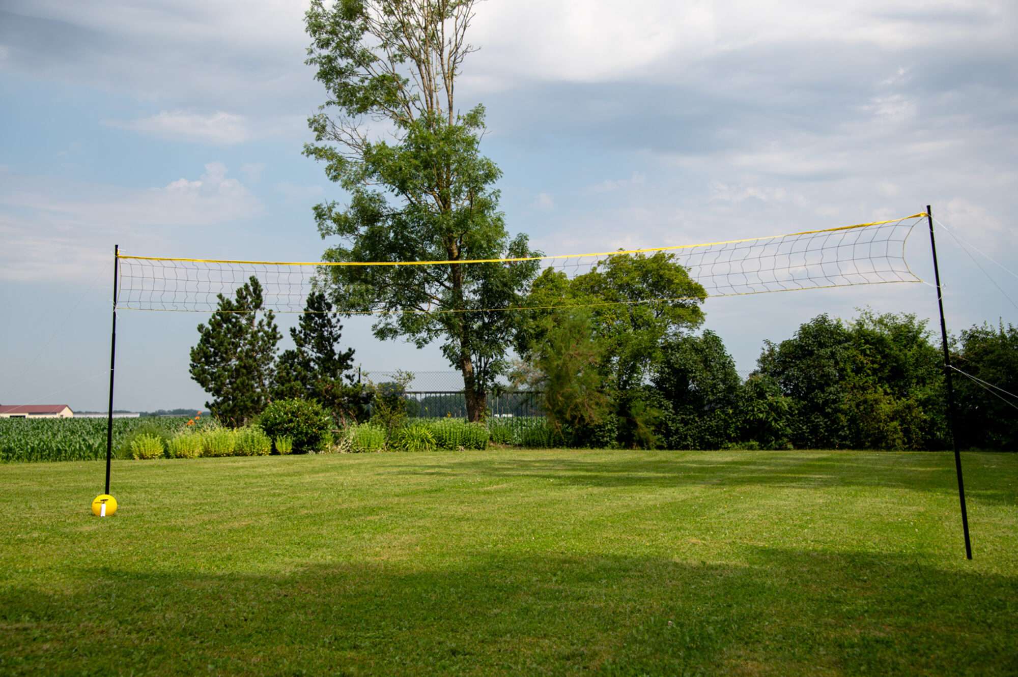 Image du produit : Volleyball-Set 6m - Mit Pfosten, Netz, Ball und Pumpe